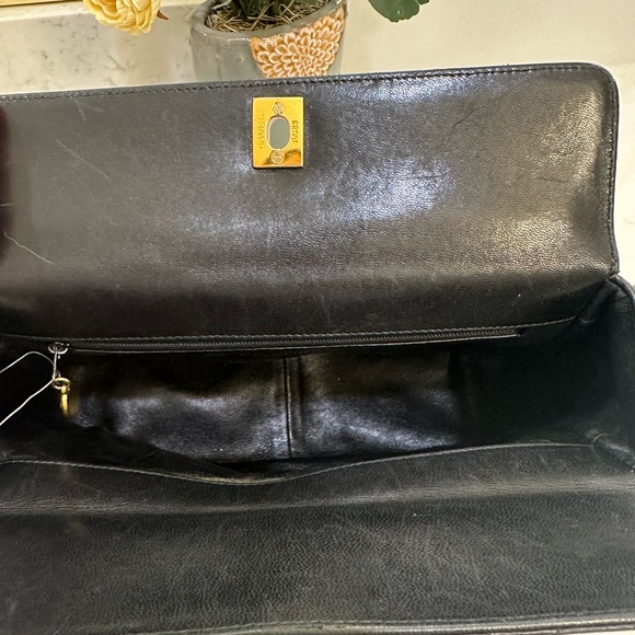 Chanel CC turn lock quilted shoulder bag - Picture 7 of 17